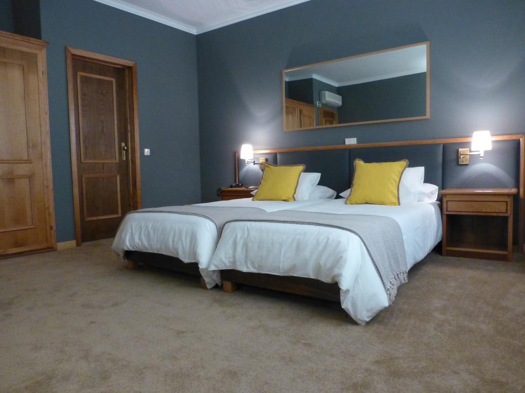 Cosy Sintra Hotel Room photo